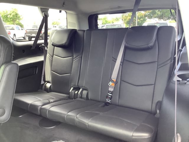 Used 2015 Cadillac Escalade ESV Luxury RWD image 27