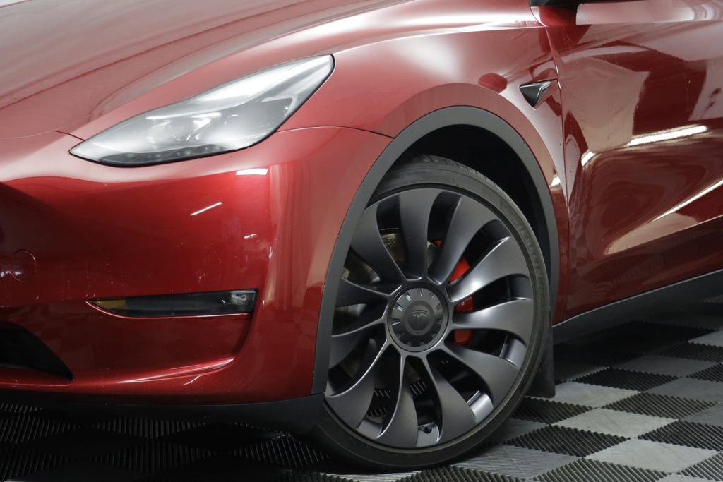 Used 2024 Tesla Model Y Performance AWD/4WD image 3