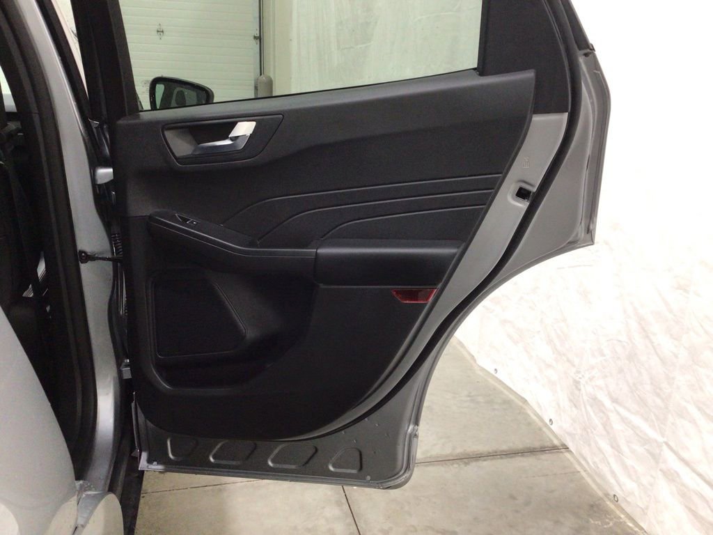 Used 2024 Ford Escape ST-Line w/ Tech Pack #1 image 28