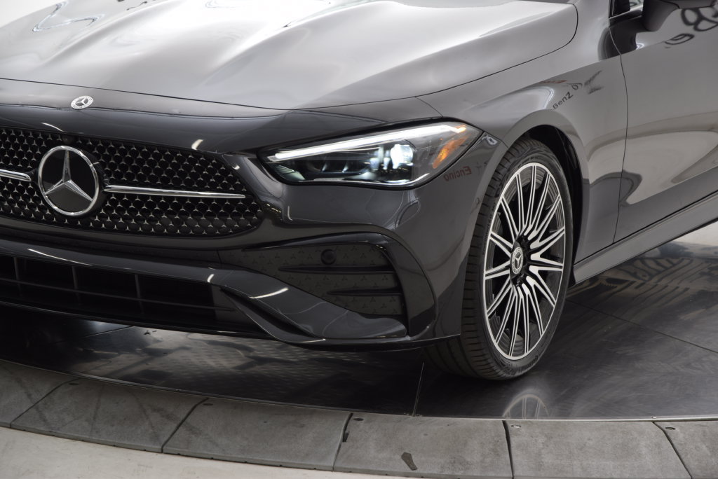 New 2027 Mercedes-Benz CLE 300 4MATIC Coupe image 11
