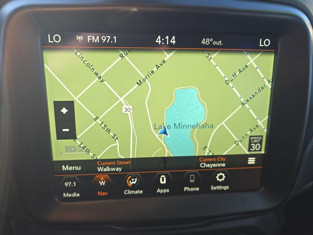 Used 2023 Jeep Renegade Latitude image 21