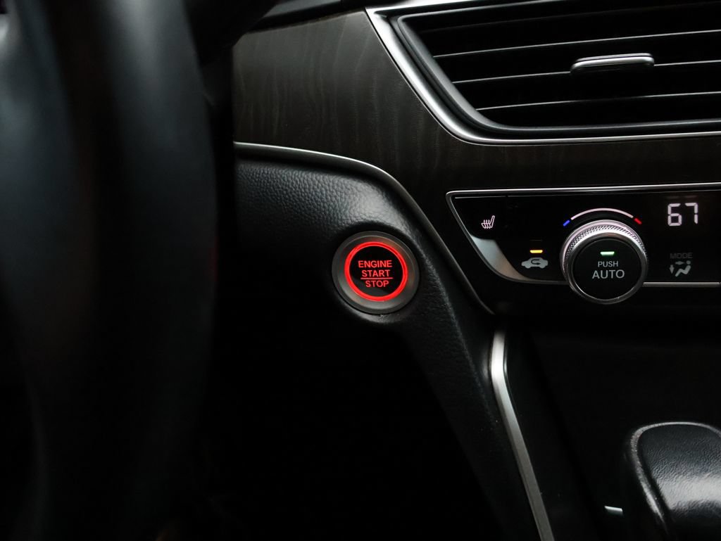 Certified 2021 Honda Accord EX-L image 25
