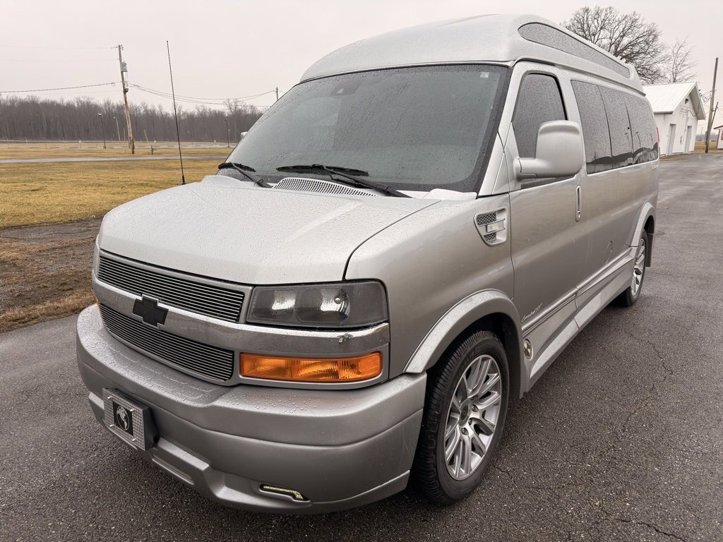 Used 2021 Chevrolet Express 2500 LS w/ Enhanced Convenience Package image 19