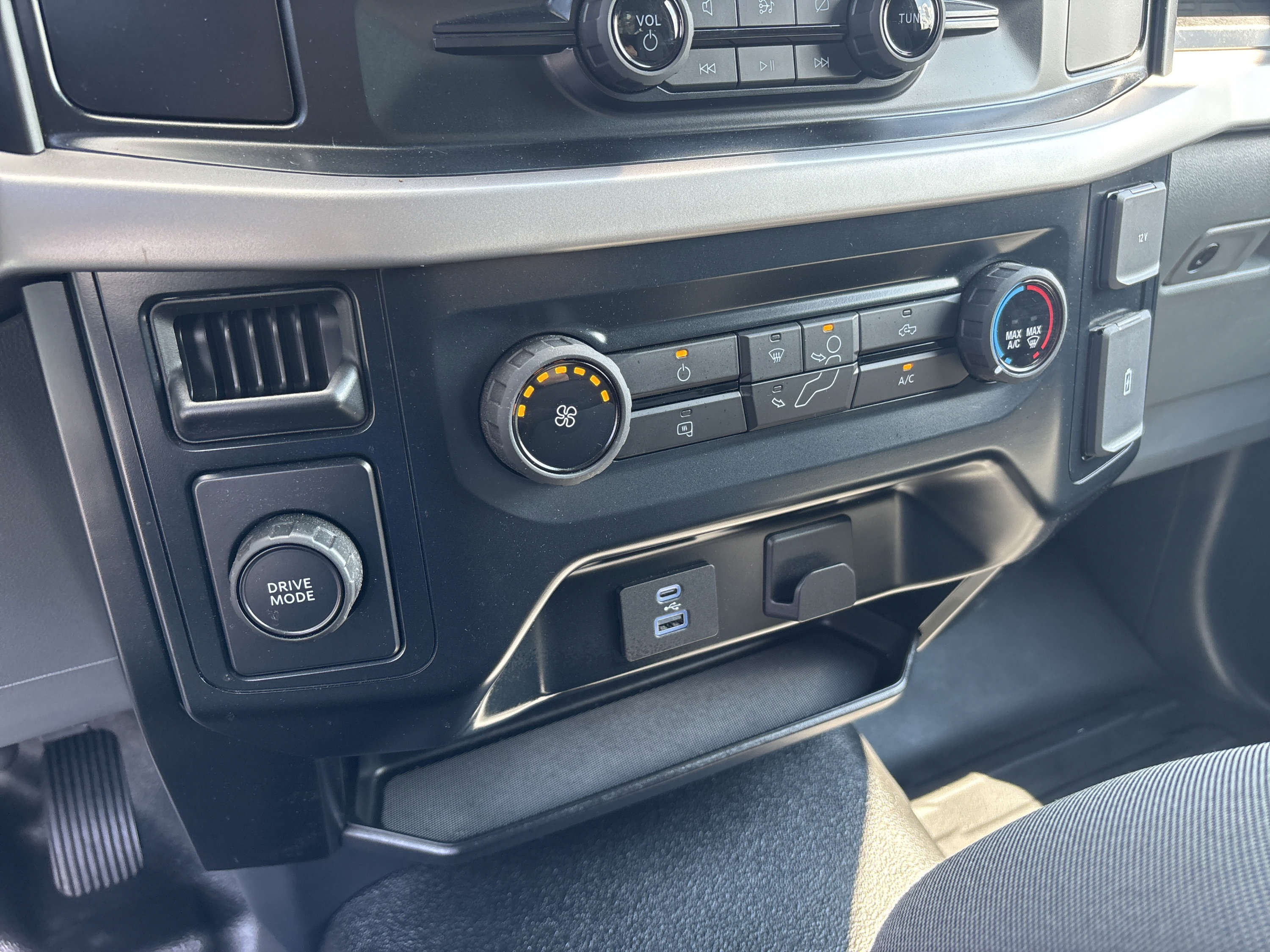 Used 2023 Ford F150 XL RWD image 16