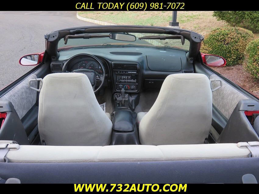 Used 2001 Chevrolet Camaro LT RWD image 15