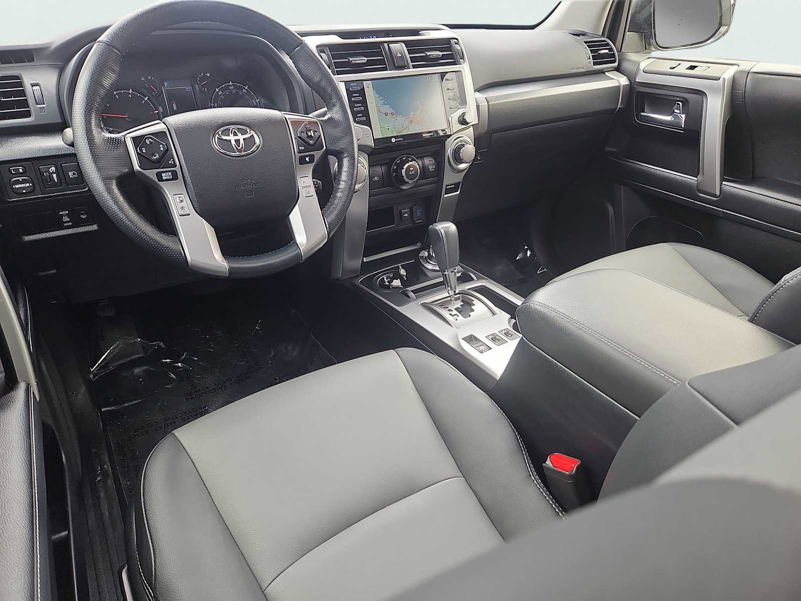 Used 2023 Toyota 4Runner SR5 Premium w/ Moonroof Package AWD/4WD image 11