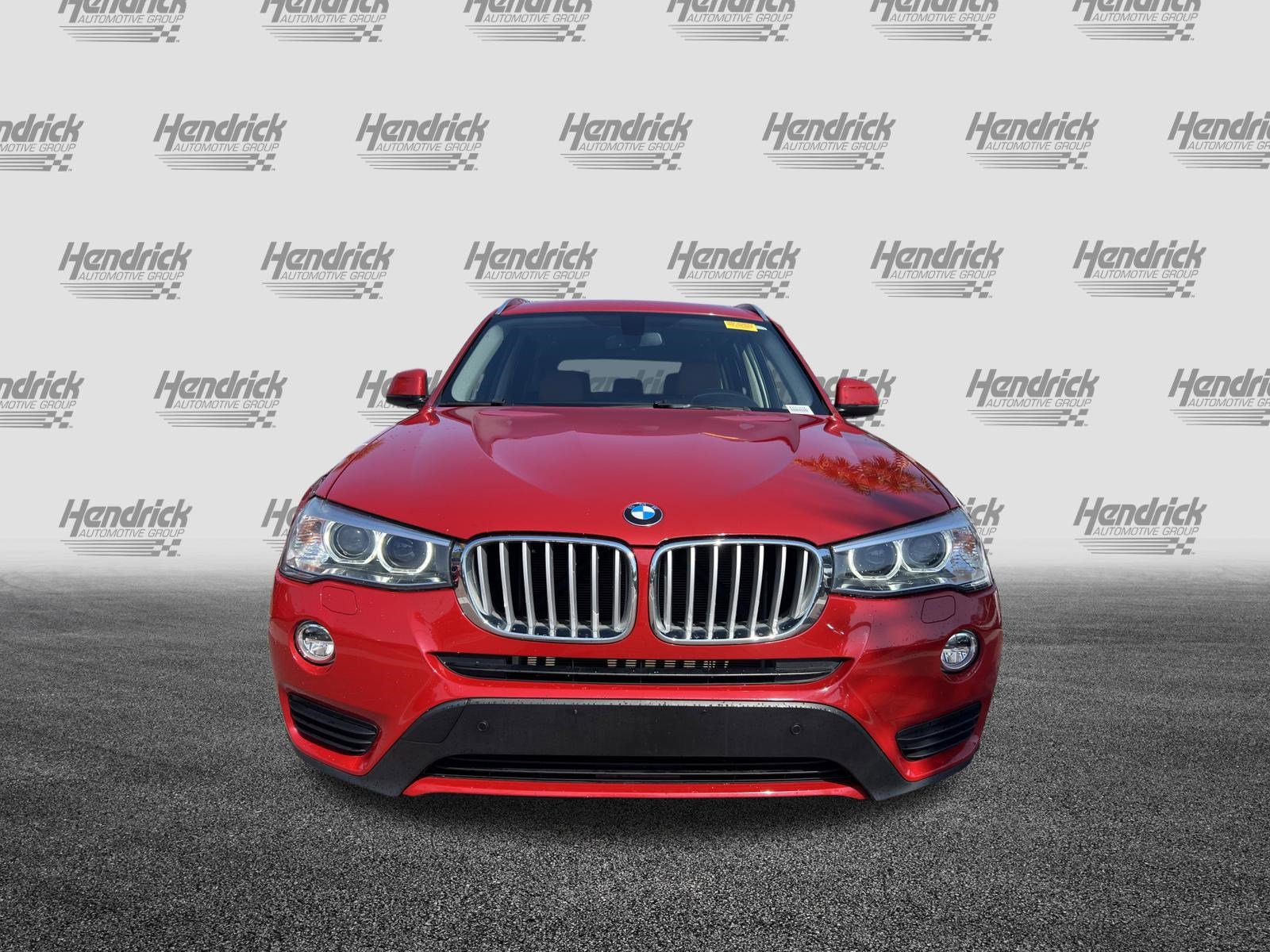 Used 2017 BMW X3 xDrive28i AWD/4WD image 3