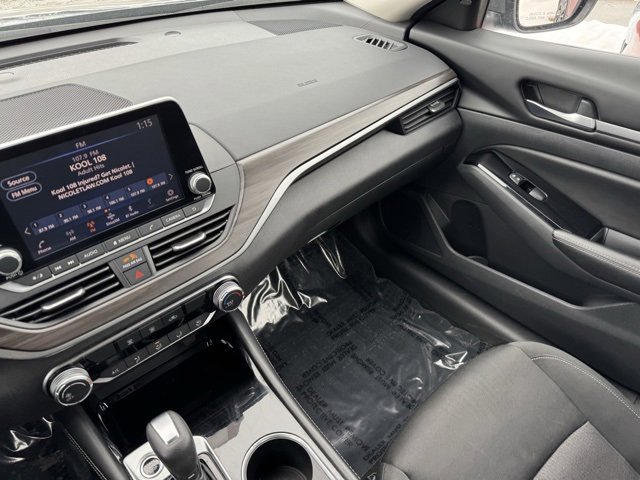 Used 2023 Nissan Altima 2.5 SV image 21