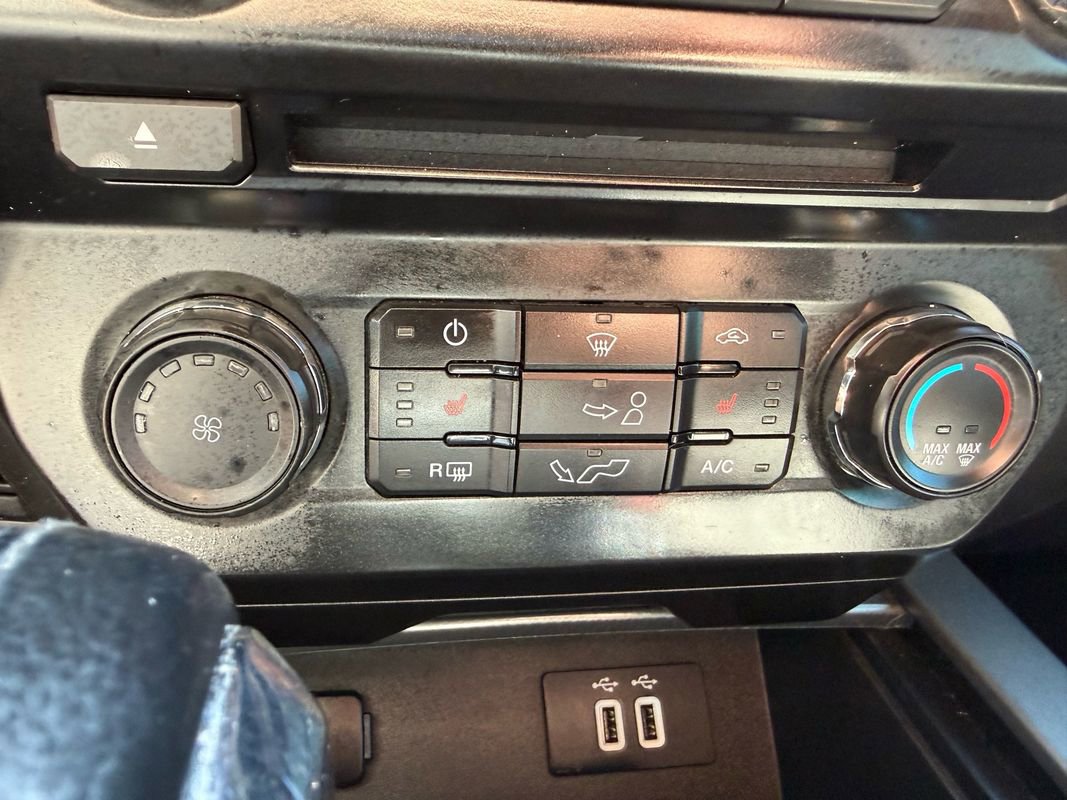 Used 2016 Ford F150 XLT w/ Equipment Group 302A Luxury image 20