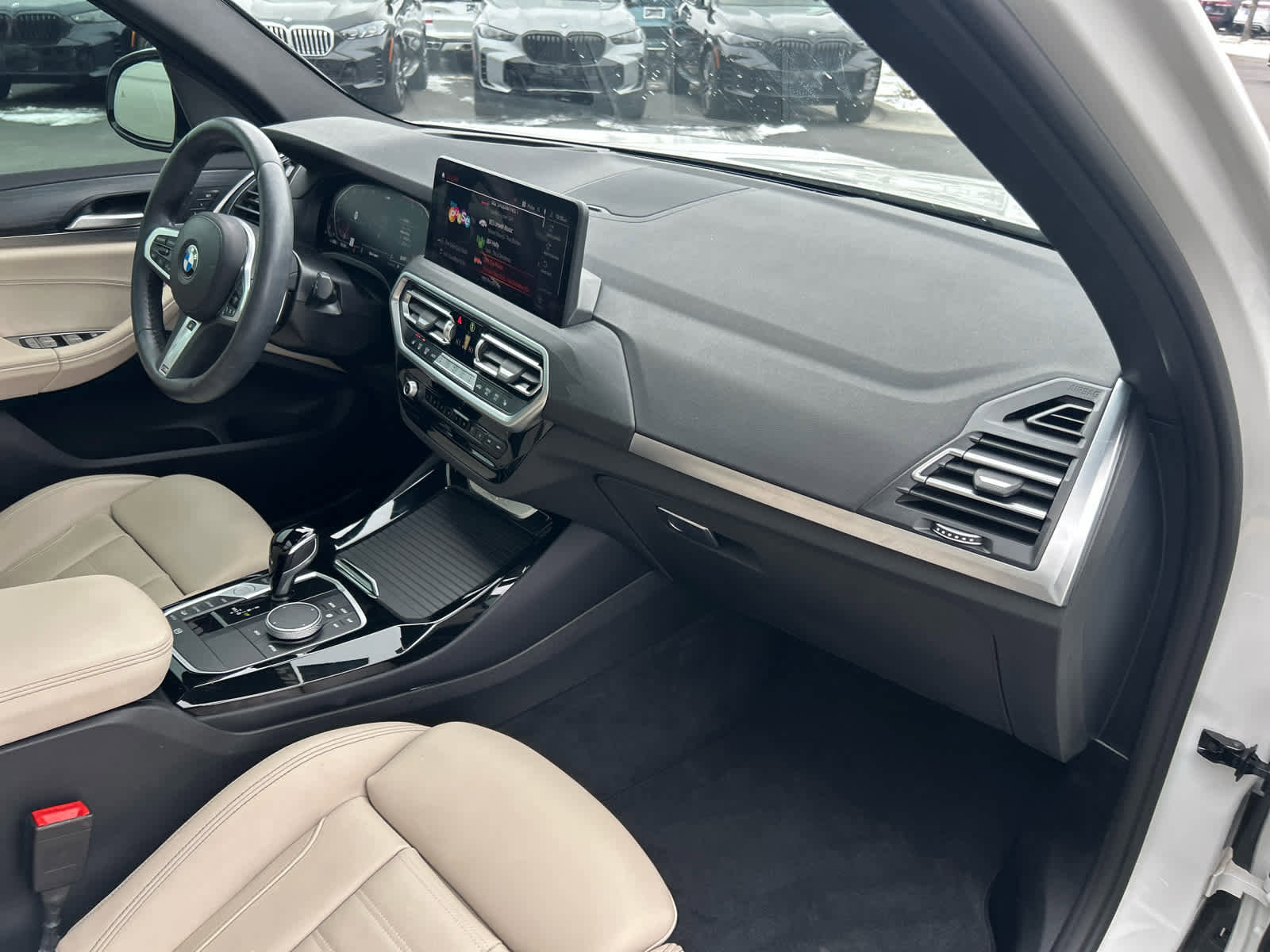 Certified 2024 BMW X3 xDrive30i w/ Premium Package image 15