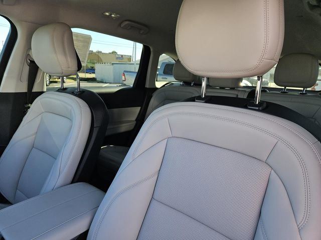 New 2026 Lincoln Nautilus Premier AWD/4WD image 17