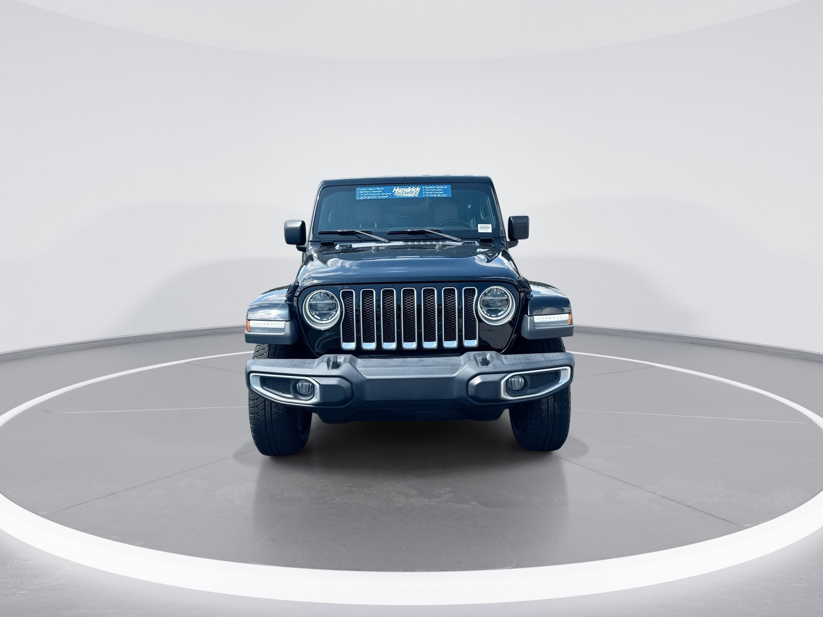 Used 2018 Jeep Wrangler Unlimited Sahara w/ Safety Group AWD/4WD image 3