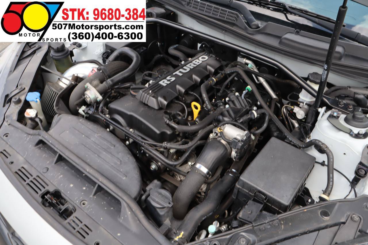 Used 2013 Hyundai Genesis 2.0T RWD image 17