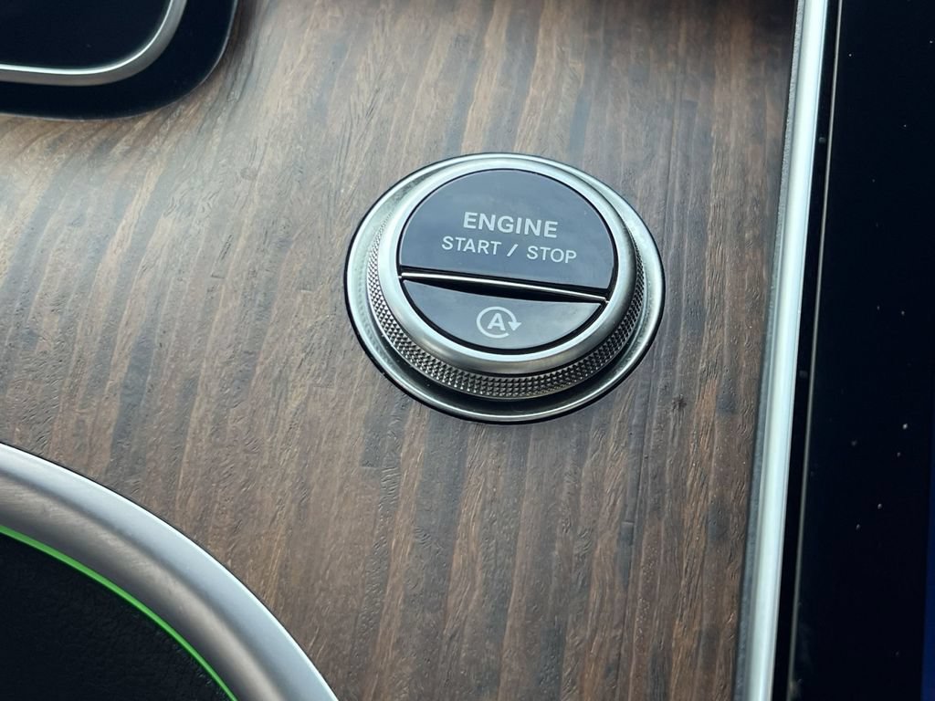 Certified 2026 Mercedes-Benz C 300 4MATIC Sedan image 38