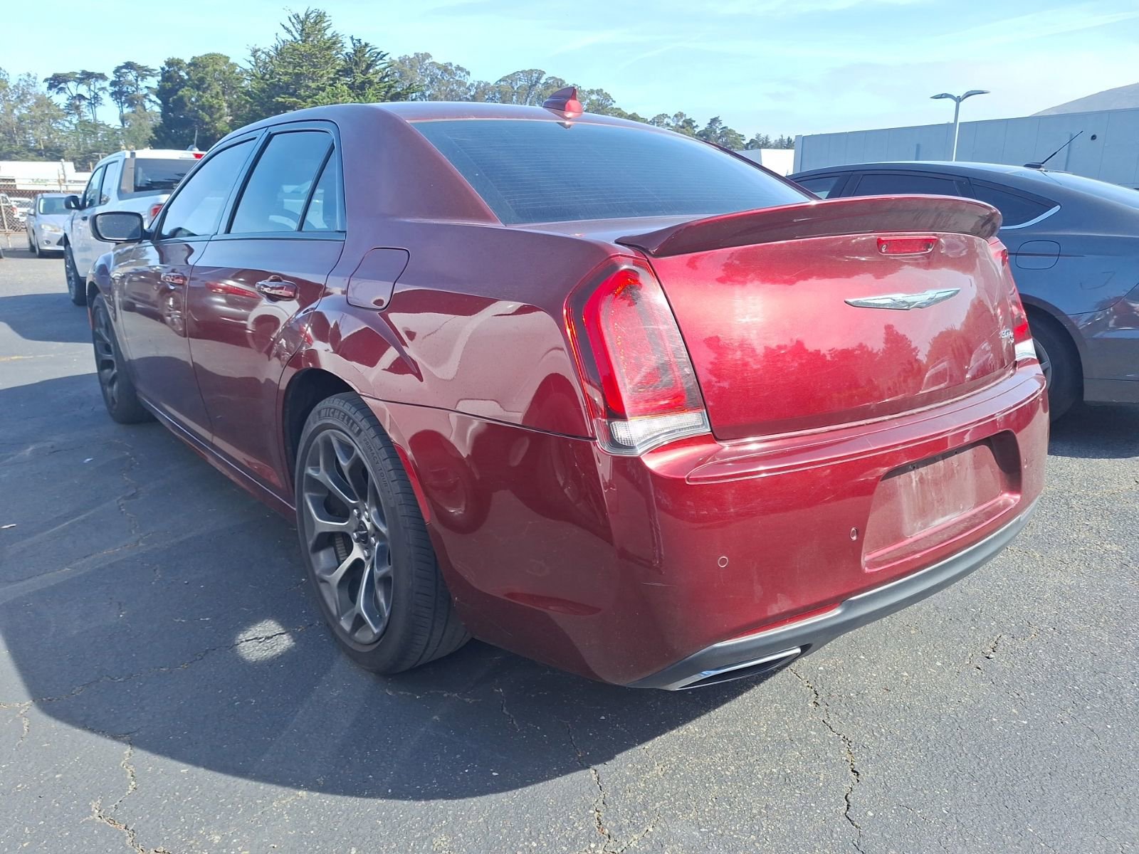 Used 2018 Chrysler 300 S w/ Safetytec Plus Group RWD image 4