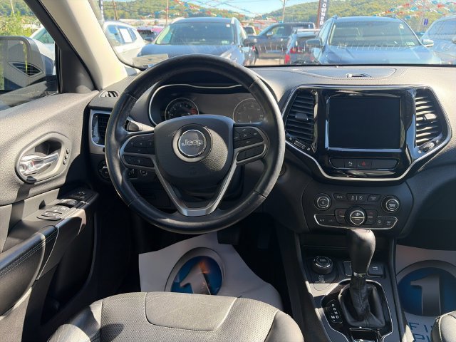 Used 2020 Jeep Cherokee Limited AWD/4WD image 17