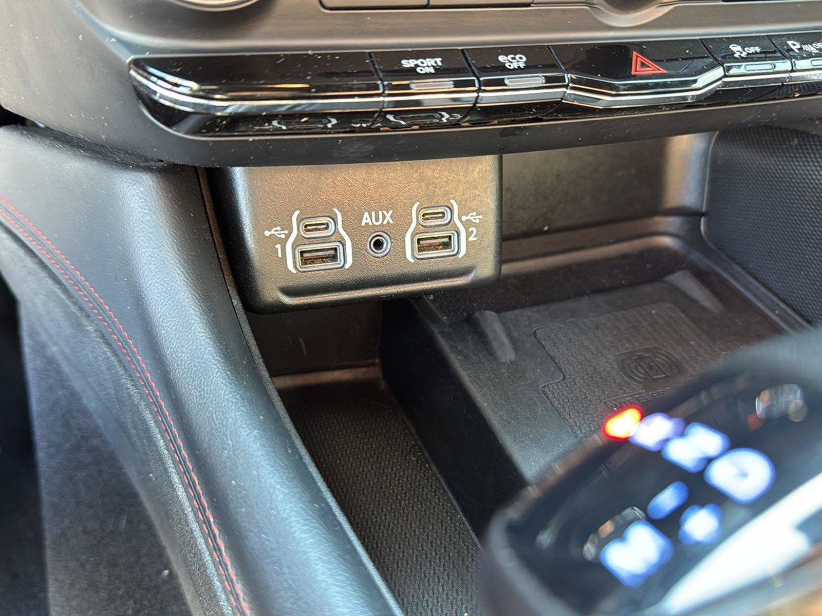 Used 2024 Dodge Durango R/T AWD/4WD image 22