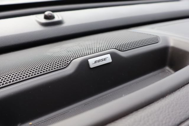 Used 2018 GMC Canyon Denali image 16