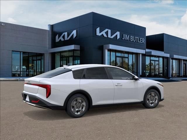 New 2026 Kia K4 LX image 6