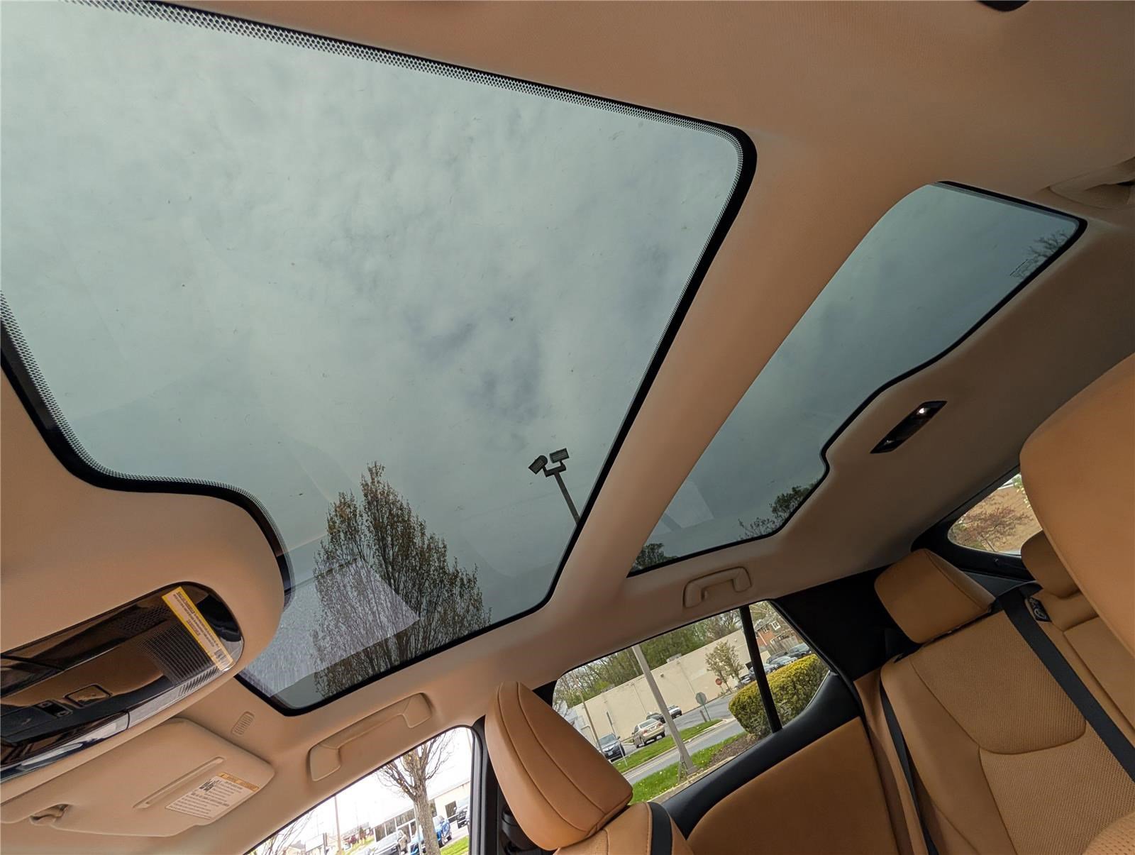 Used 2023 Lexus RZ 450e Premium w/ Technology Package image 19