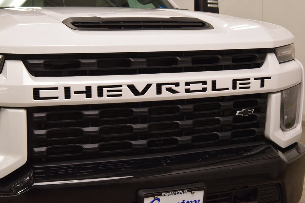 Used 2023 Chevrolet Silverado 2500 Custom w/ Custom Value Package AWD/4WD image 11