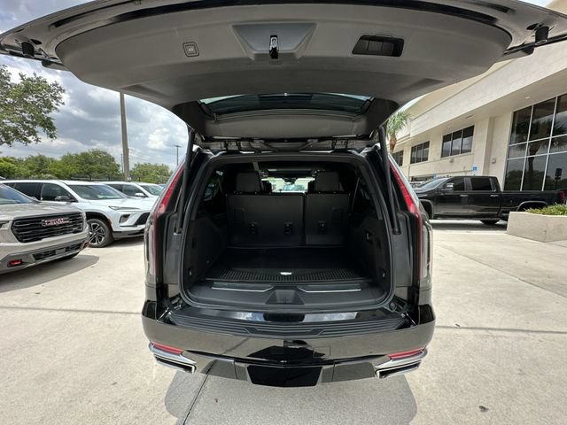 Certified 2024 Cadillac Escalade ESV Premium Luxury Platinum AWD/4WD image 31