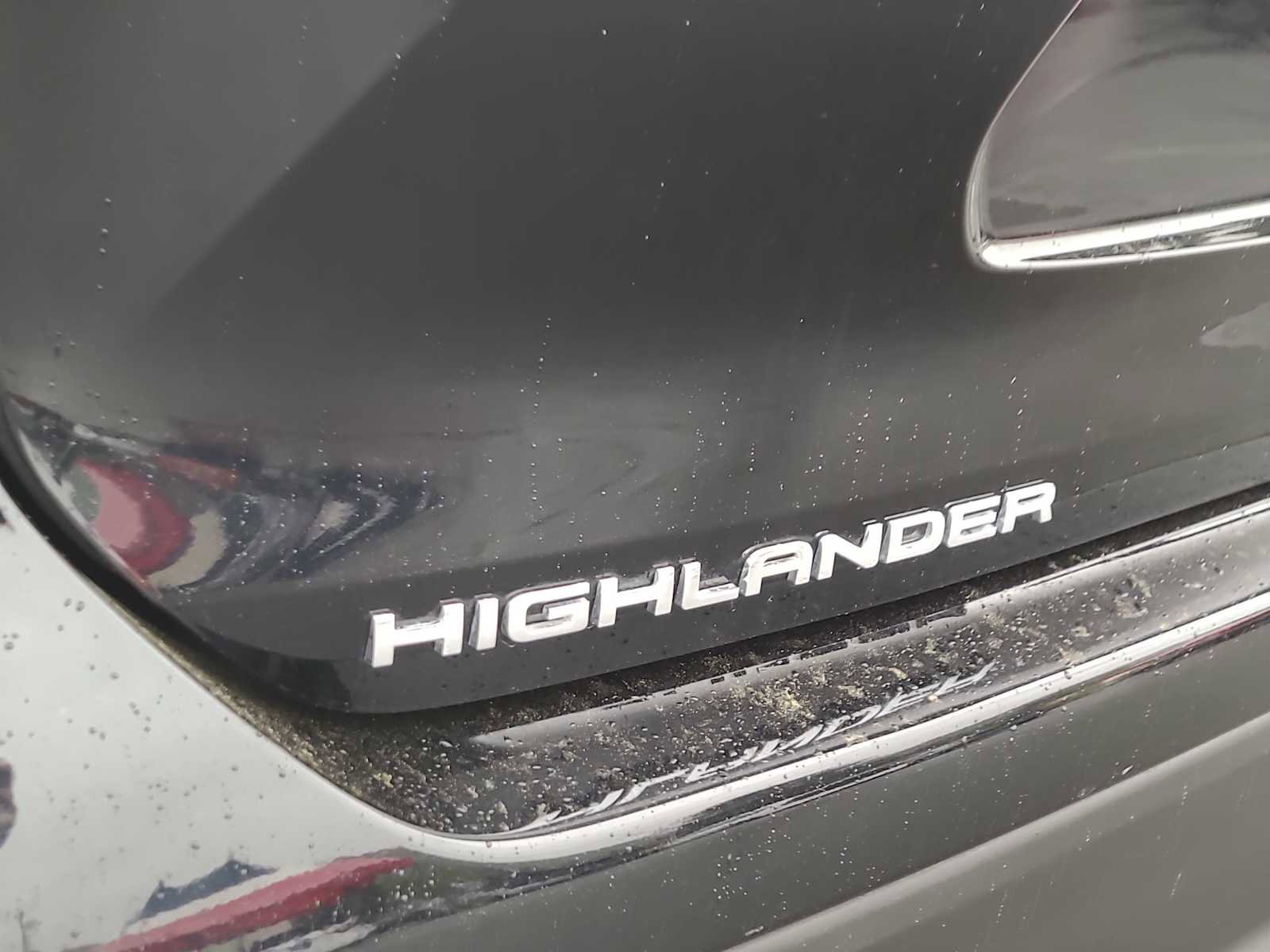 Used 2022 Toyota Highlander XLE image 15