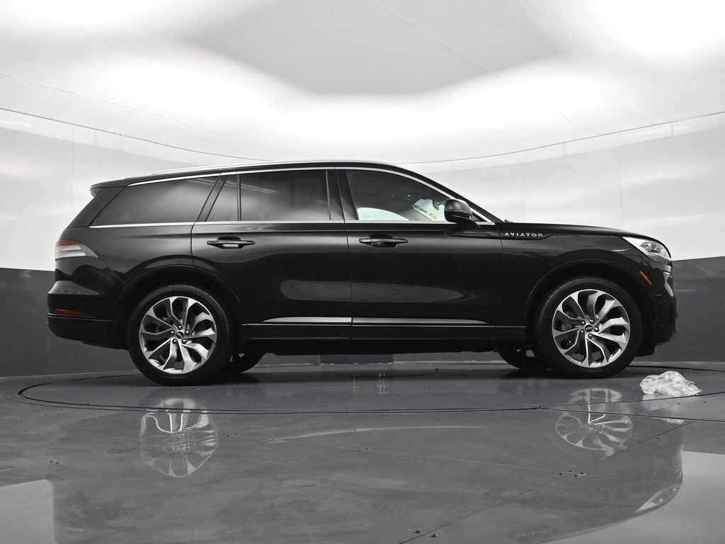Used 2021 Lincoln Aviator Grand Touring w/ Equipment Group 301A AWD/4WD image 28