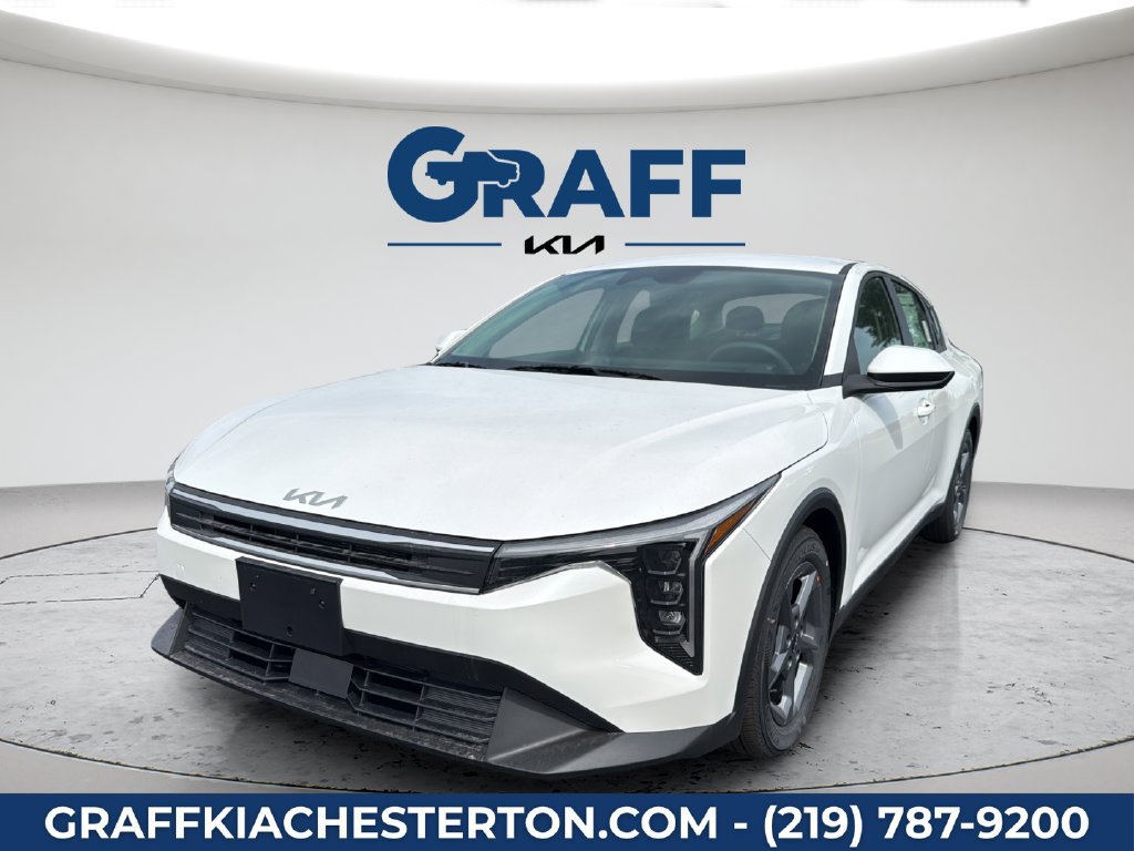 New 2026 Kia K4 FWD image 2