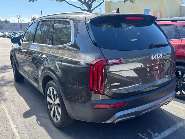 Certified 2022 Kia Telluride S AWD/4WD image 2