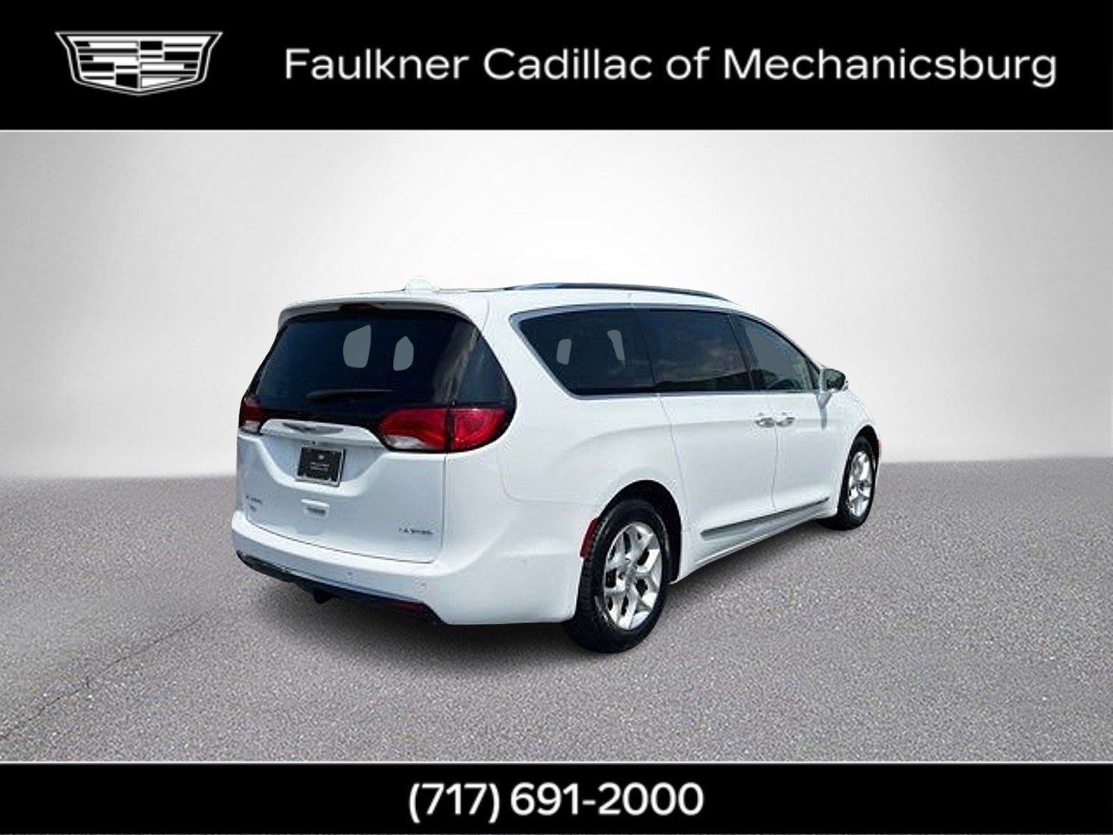Used 2020 Chrysler Pacifica Limited w/ Advanced Safetytec Group FWD image 5