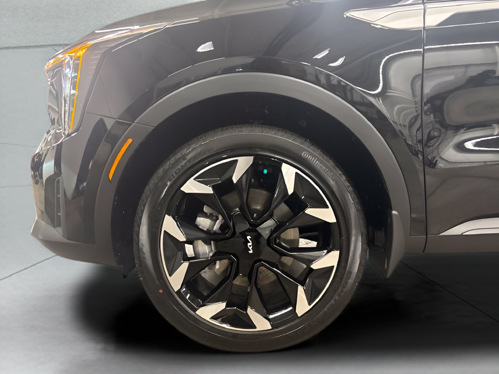 Certified 2026 Kia Sorento EX AWD/4WD image 25