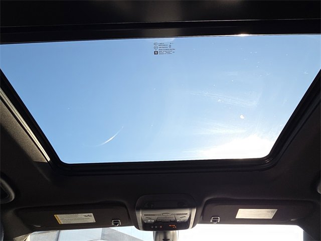 Used 2023 Cadillac XT6 Premium Luxury w/ Technology Package image 15