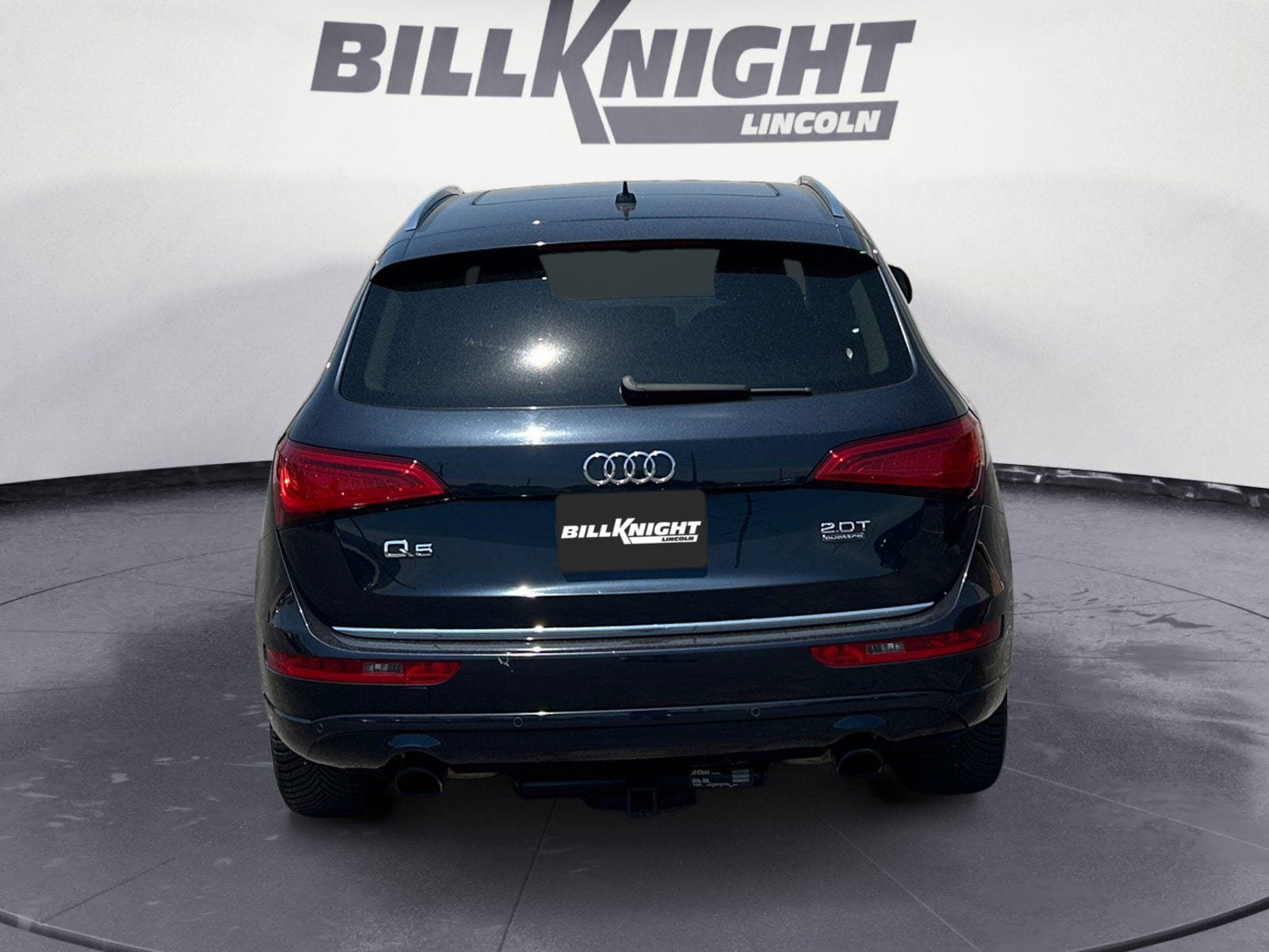 Used 2016 Audi Q5 2.0T Premium Plus w/ Technology Package AWD/4WD image 4