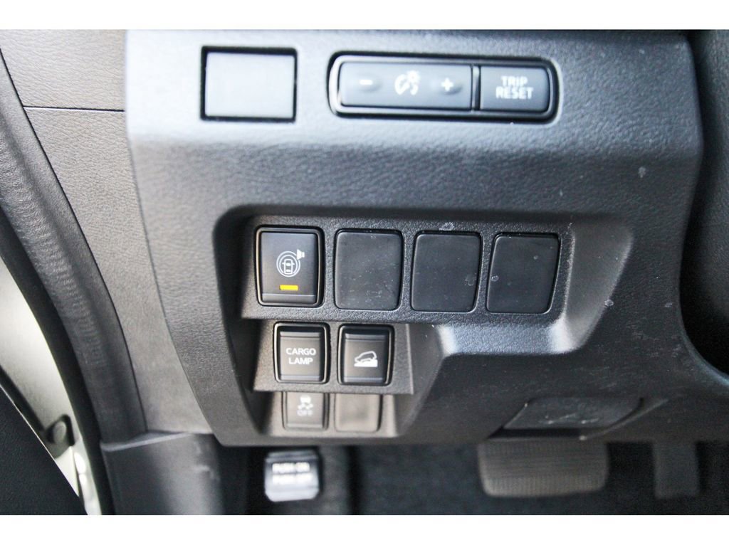 Certified 2024 Nissan Frontier SV w/ Technology Package image 20