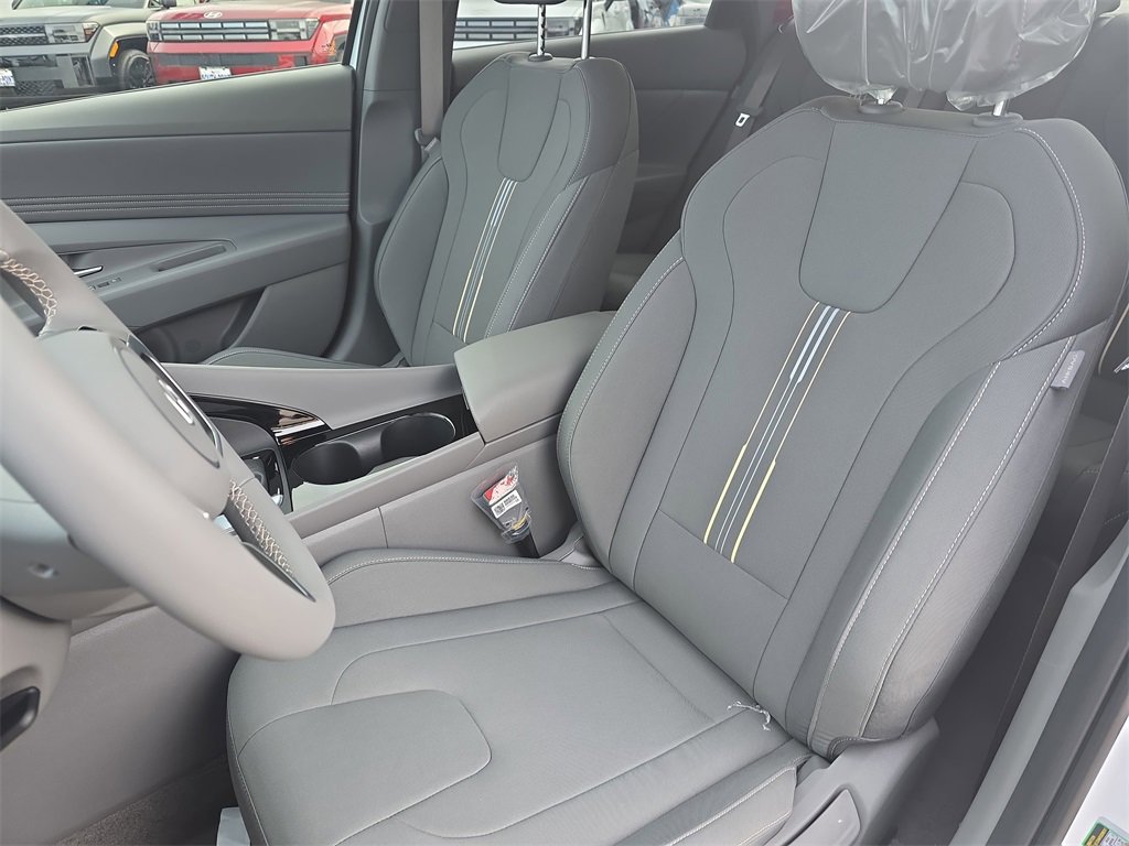 New 2026 Hyundai Elantra SEL Sport image 14
