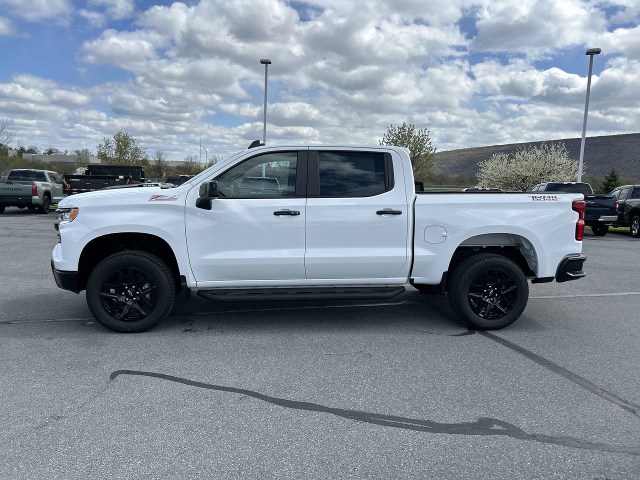 New 2026 Chevrolet Silverado 1500 LT Trail Boss AWD/4WD image 4