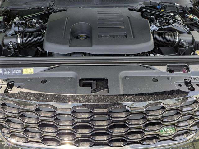 New 2025 Land Rover Discovery Dynamic SE image 16