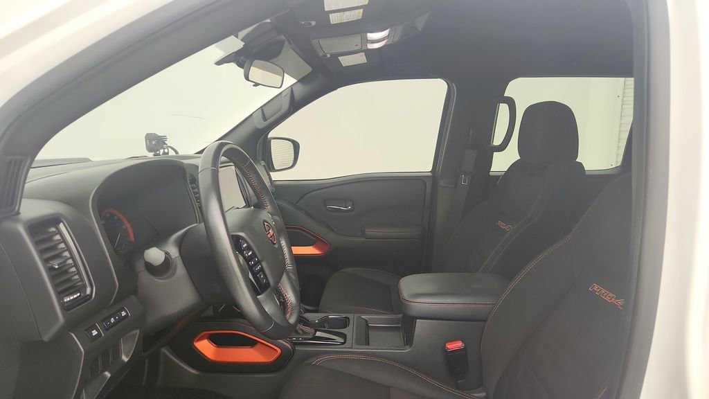 Used 2023 Nissan Frontier PRO-4X w/ Technology Package image 15