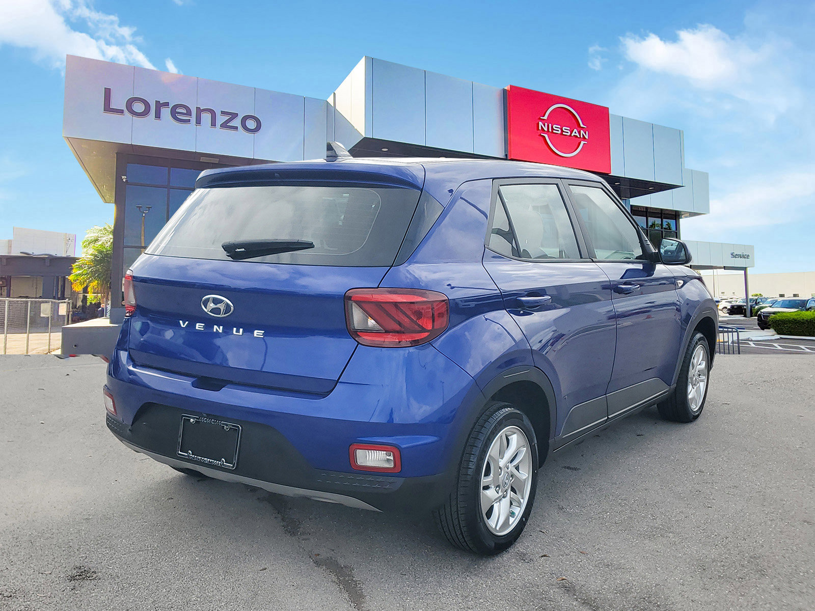Used 2021 Hyundai Venue SE FWD image 5