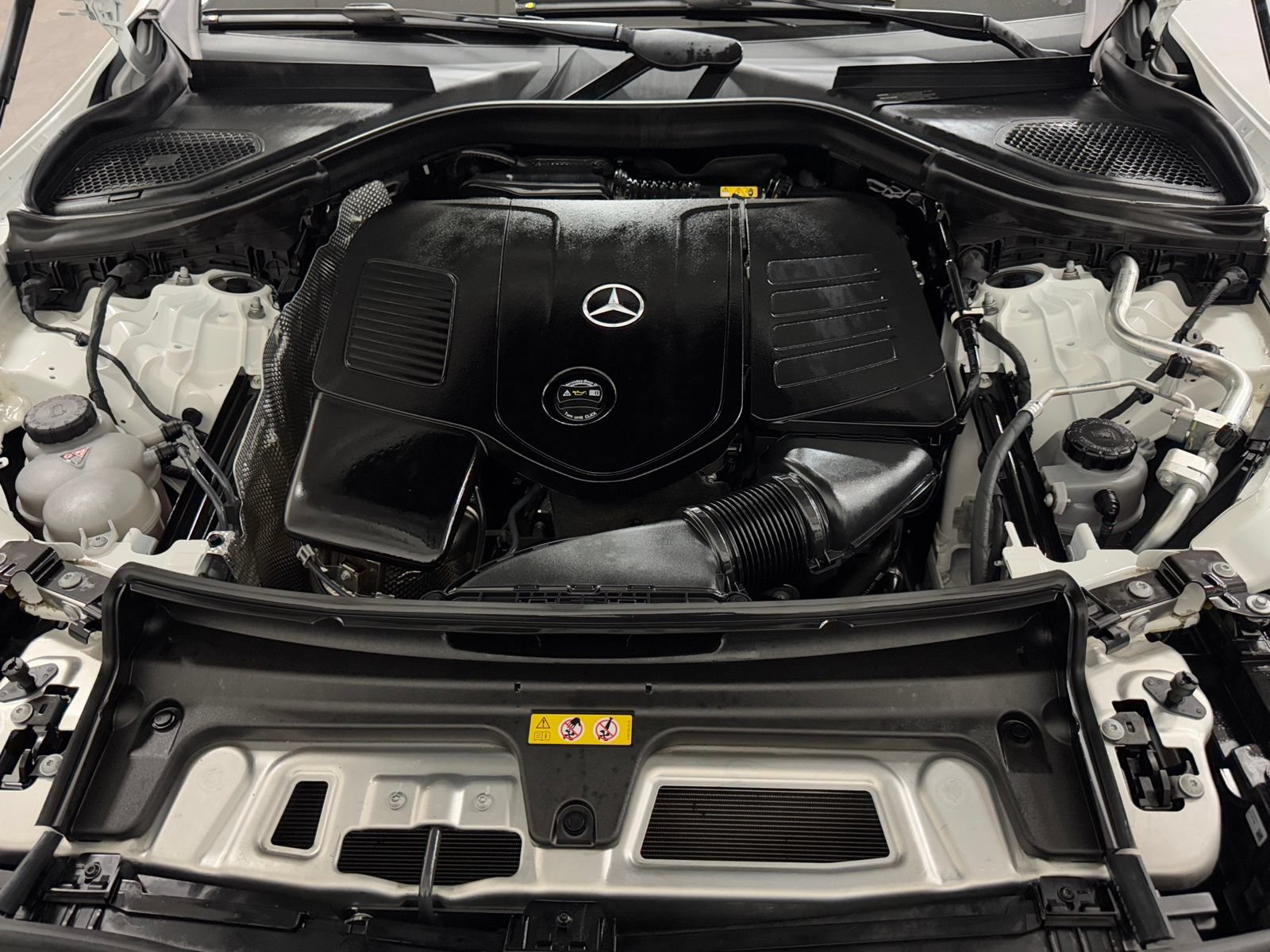 Used 2023 Mercedes-Benz GLC 300 image 39