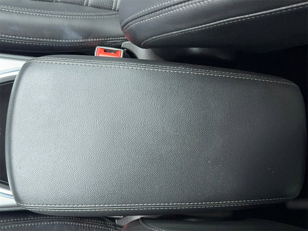 Used 2022 Alfa Romeo Stelvio Veloce image 34