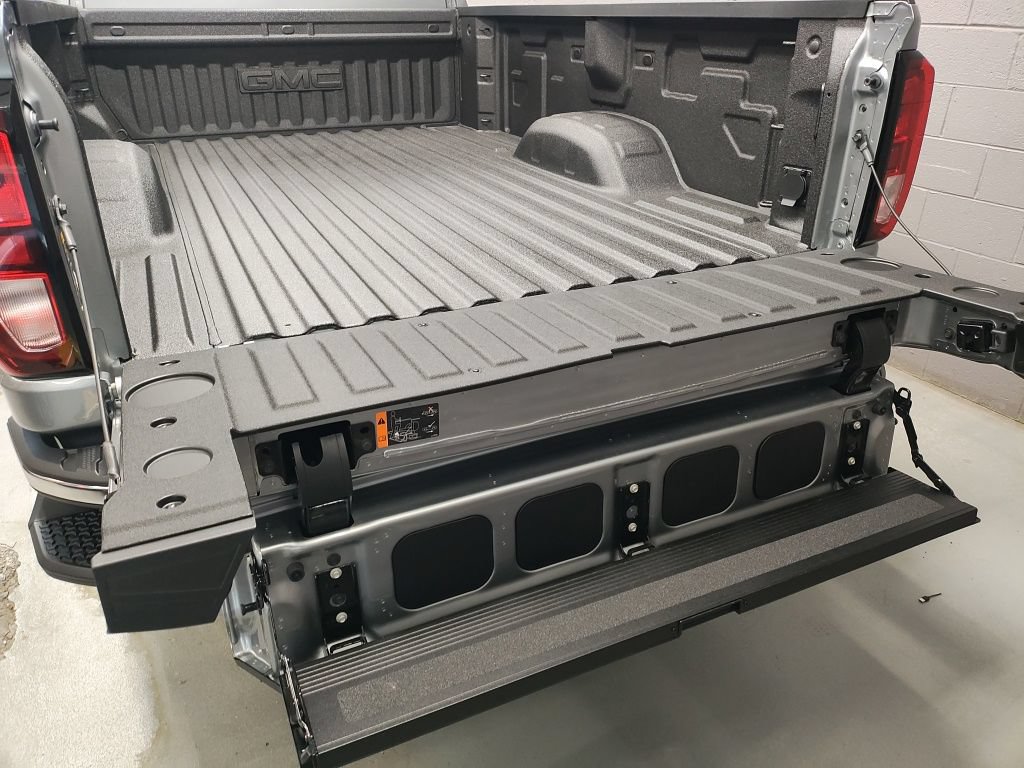 New 2026 GMC Sierra 2500 SLE w/ SLE Convenience Package AWD/4WD image 18