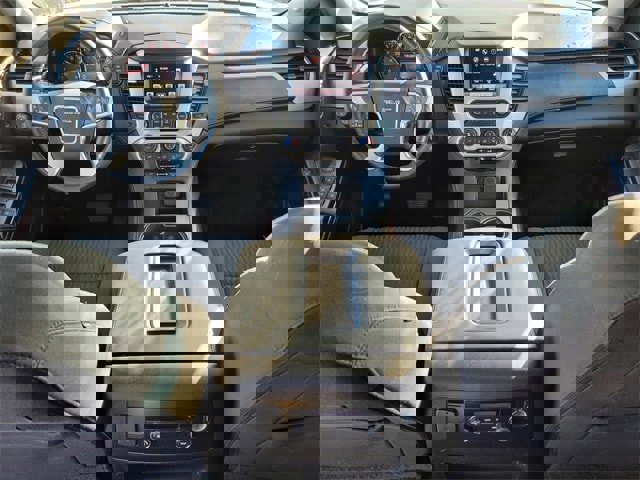 Used 2016 GMC Yukon XL SLE w/ HD Trailering Package image 12