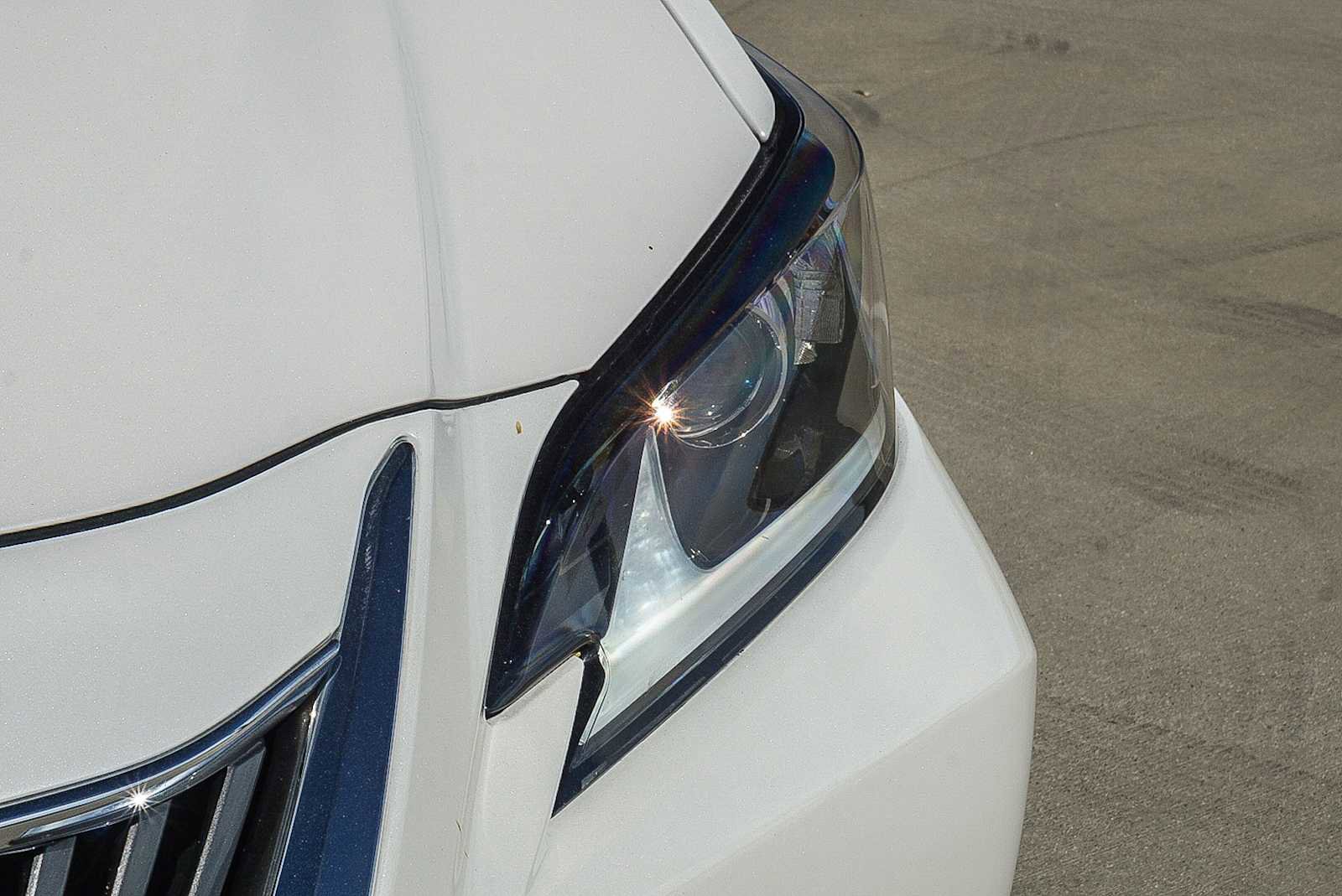 Used 2020 Lexus ES 350 w/ Accessory Package 2 image 7