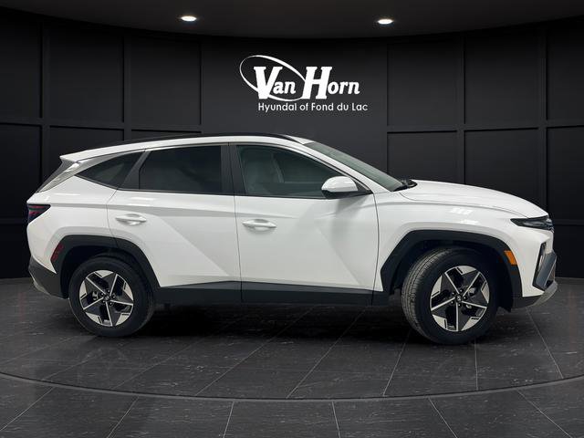 Used 2025 Hyundai Tucson SEL image 2