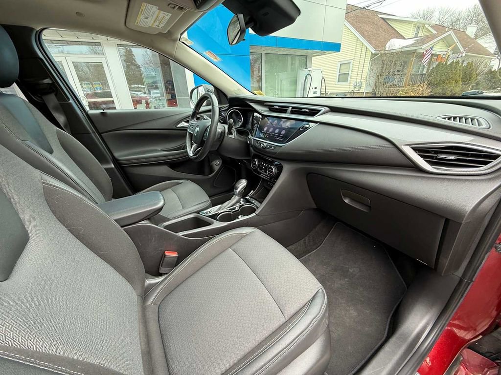 Used 2022 Buick Encore GX Select w/ Experience Buick Package image 39
