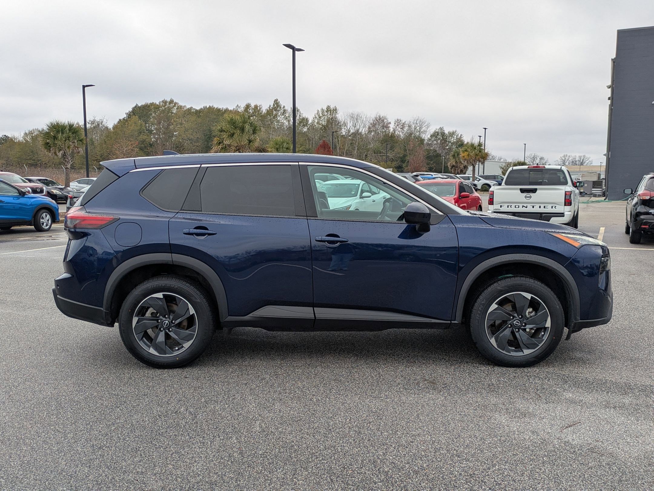 Certified 2024 Nissan Rogue SV image 2