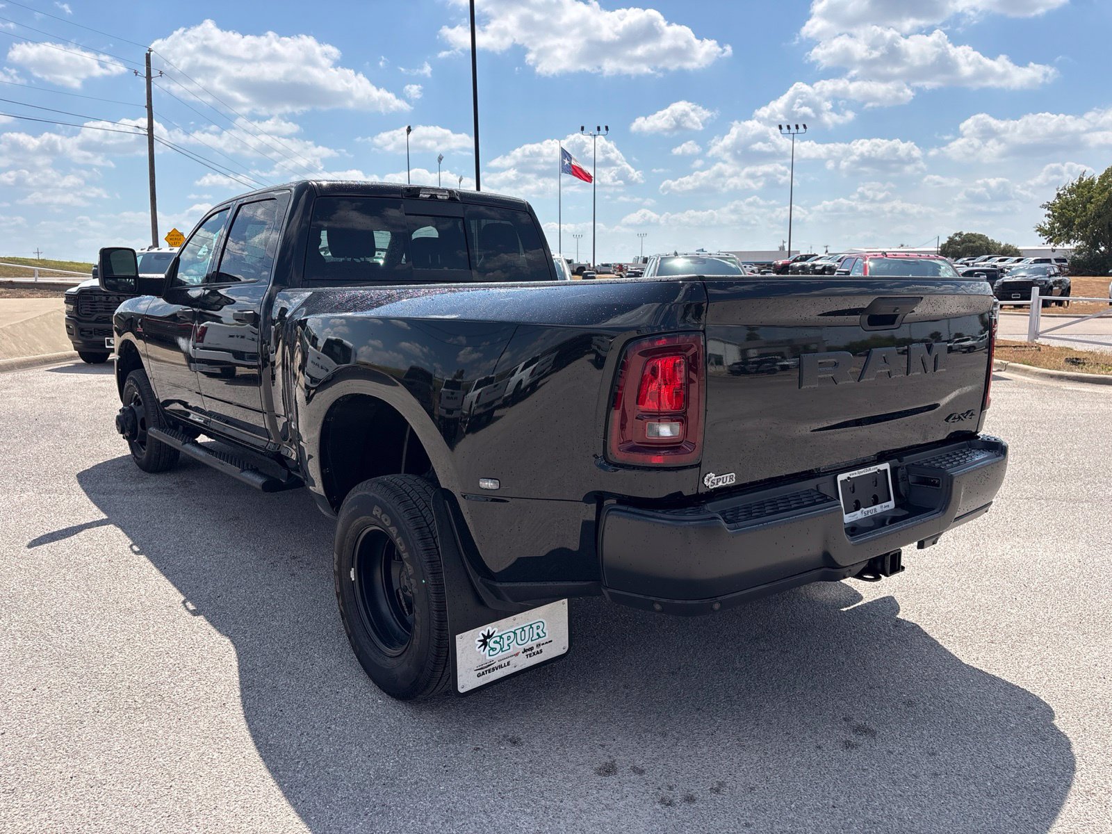 New 2026 RAM 3500 Tradesman AWD/4WD image 4