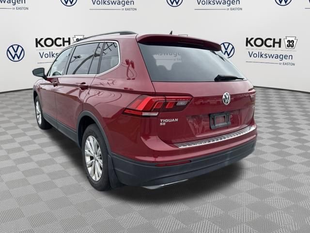 Used 2019 Volkswagen Tiguan SE w/ Panoramic Sunroof Package image 6